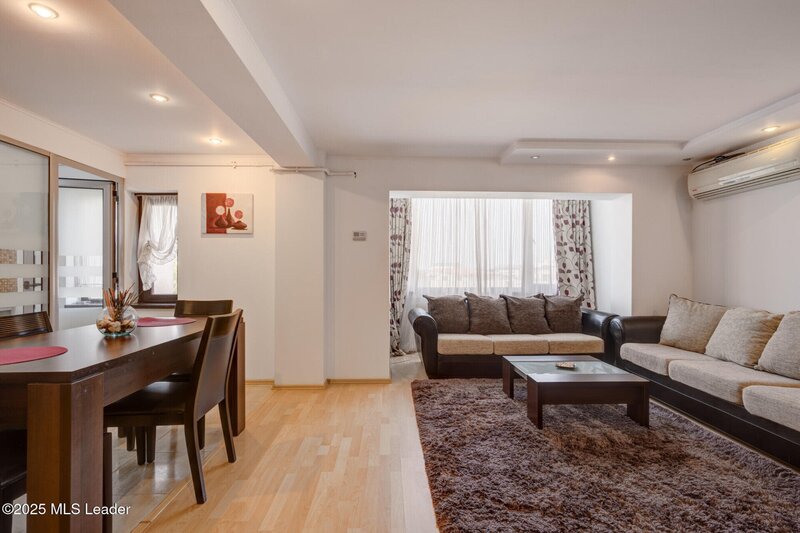 Aviatiei, apartament 3 camere 95 mp,