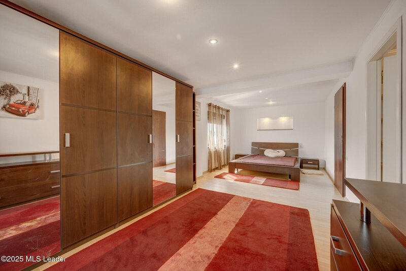 Aviatiei, apartament 3 camere 95 mp,